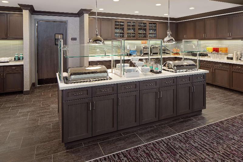 Homewood Suites By Hilton Ronkonkoma - Restoran