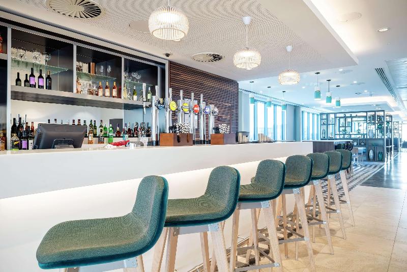 Hampton By Hilton Stockton On Tees - Bar