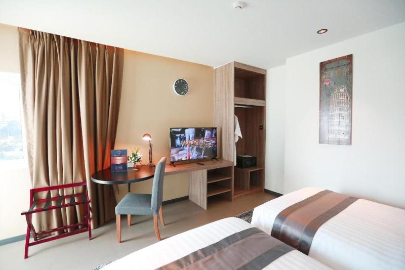 T Pattaya Hotel - Oda