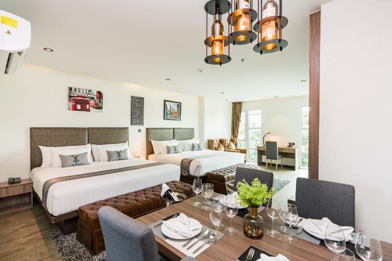 T Pattaya Hotel - Oda