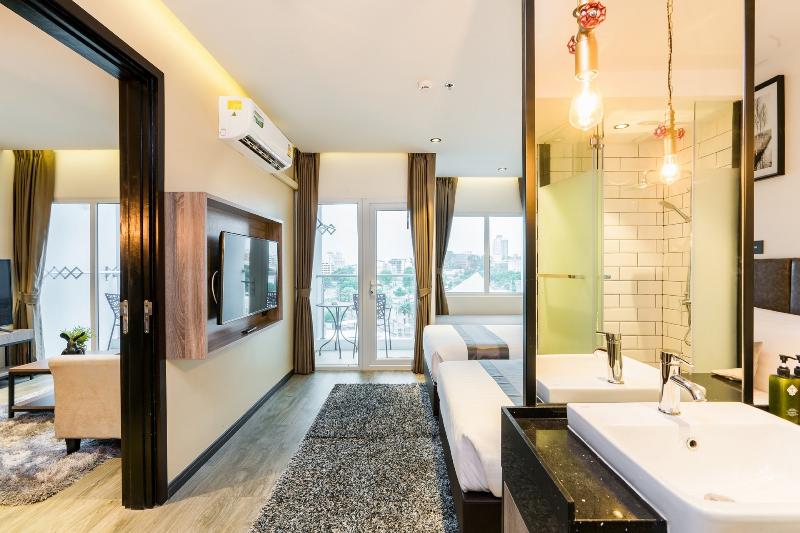 T Pattaya Hotel - Oda