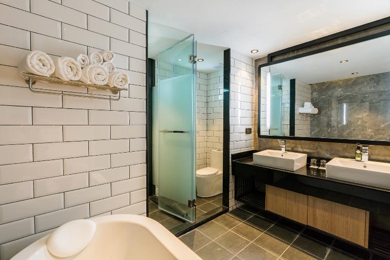 T Pattaya Hotel - Oda