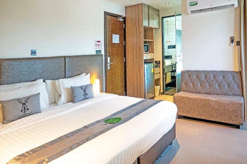 T Pattaya Hotel - Oda