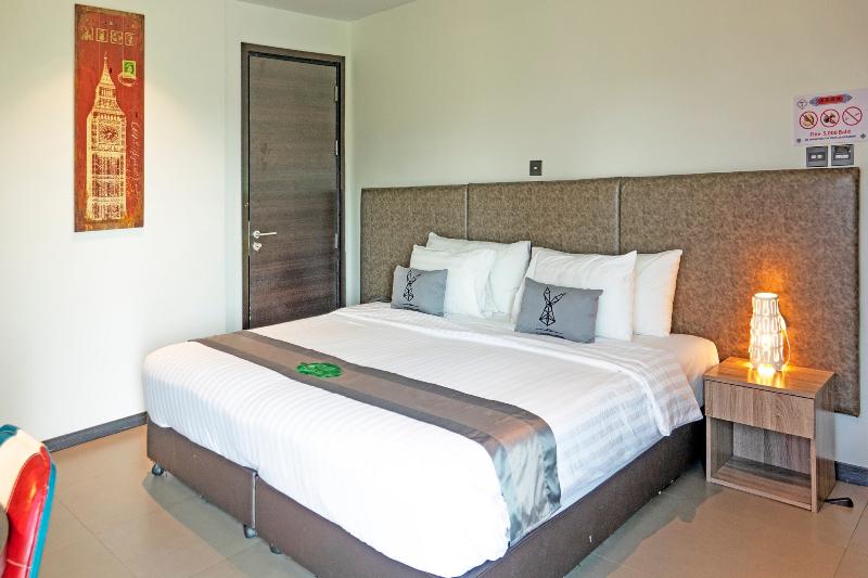 T Pattaya Hotel - Oda