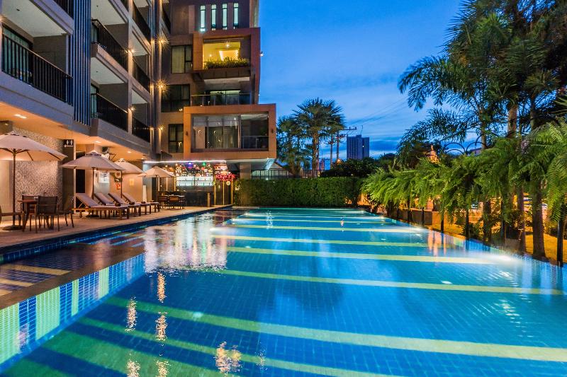 Siamese Hotel Pattaya, BW Signature Collection - Havuz