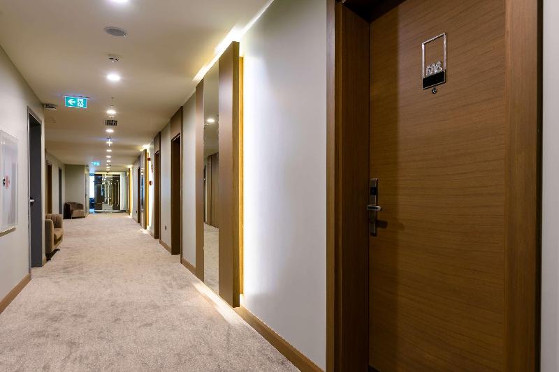 La Quinta By Wyndham Istanbul Gunesli - Genel