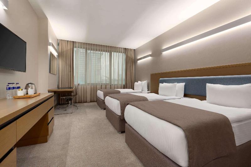 La Quinta By Wyndham Istanbul Gunesli - Oda