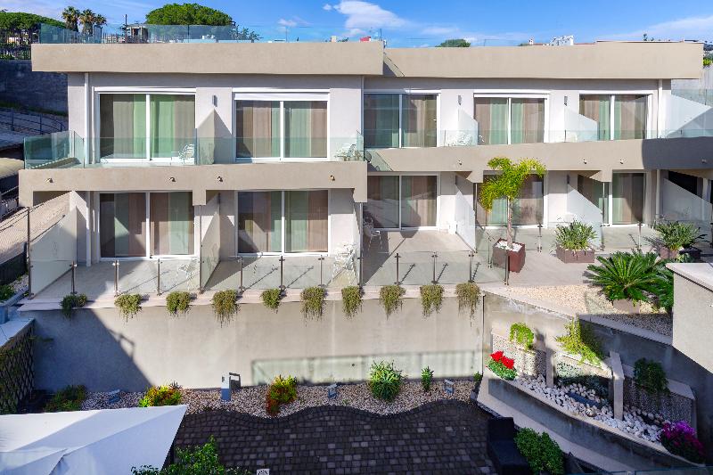 Zeus Residence Hotel - ApartHotel - Genel