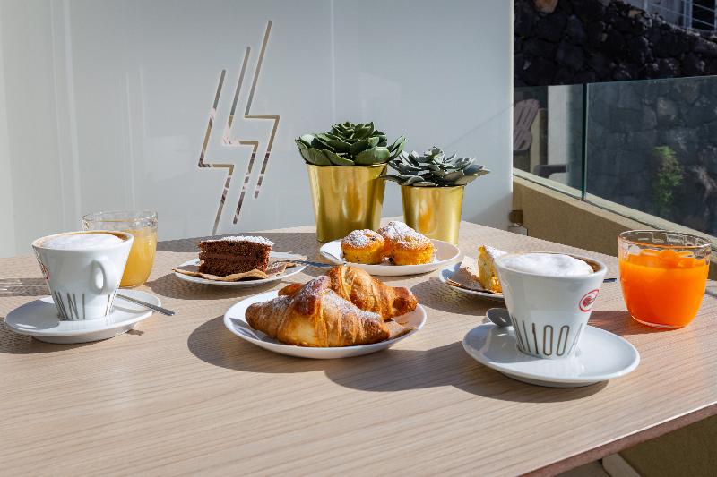 Zeus Residence Hotel - ApartHotel - Oda