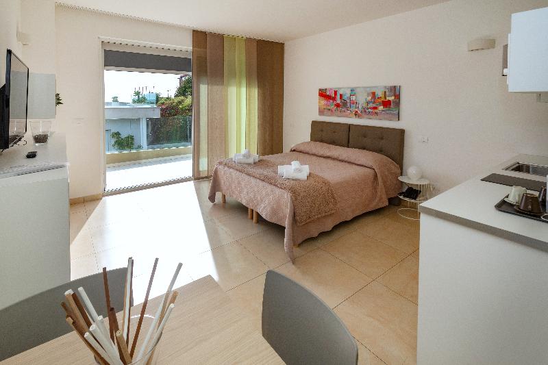Zeus Residence Hotel - ApartHotel - Oda