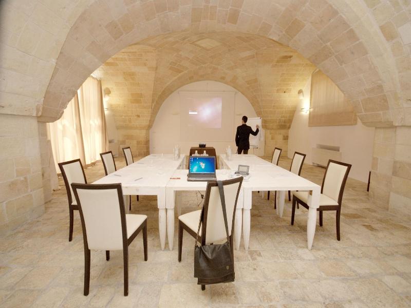 Masseria Corda Di Lana Hotel & Resort - Toplantı