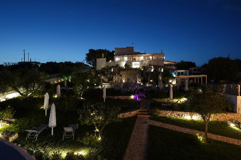 La terrazza sulla rupe - Genel