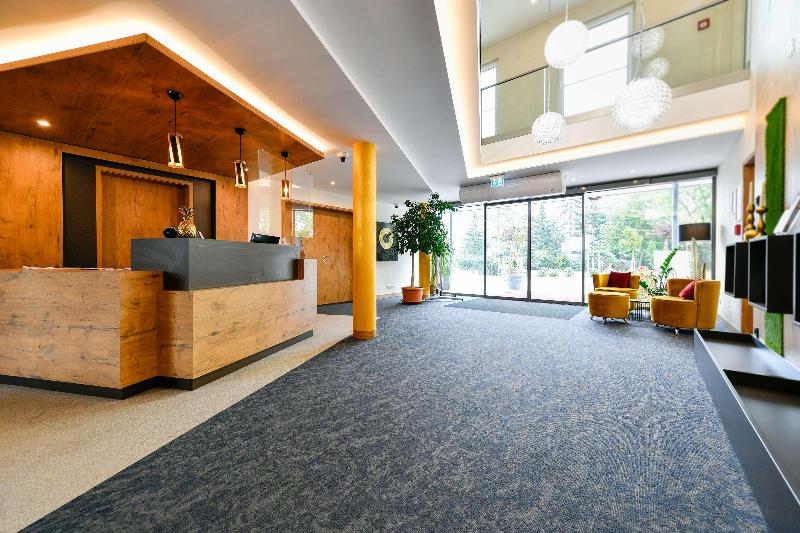 Best Western Plus Parkhotel & Spa Cottbus - Lobi