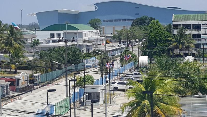 Bs Airport At Phuket - Genel