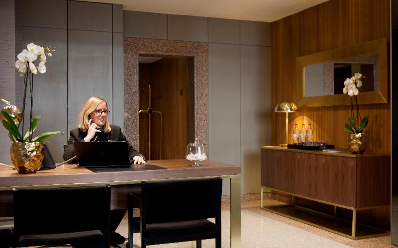 Altis Suites - Lobi