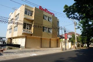 RedDoorz near Akademi Kepolisian Semarang otel fotoğrafı