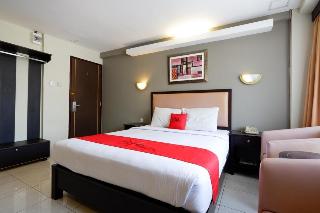 RedDoorz Plus @ Singosari Raya fotoÄŸrafÄ±