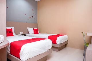 RedDoorz near Java Supermall Semarang fotoÄŸrafÄ±