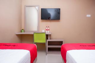 RedDoorz near Java Supermall Semarang fotoÄŸrafÄ±
