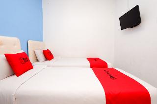 RedDoorz near Kota Lama Semarang fotoÄŸrafÄ±