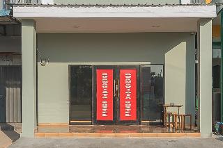 RedDoorz near Hang Nadim Batam Airport fotoÄŸrafÄ±