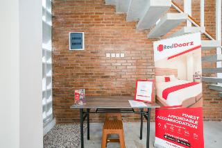 RedDoorz near Universitas Islam Indonesia fotoÄŸrafÄ±