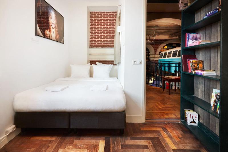 Not Hotel - Oda