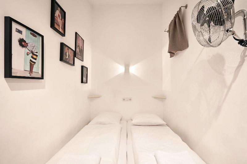 Not Hotel - Oda