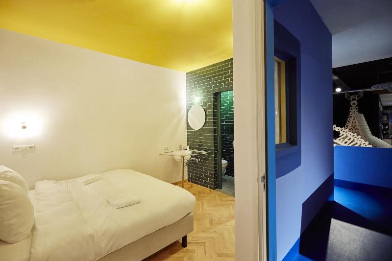 Not Hotel - Oda