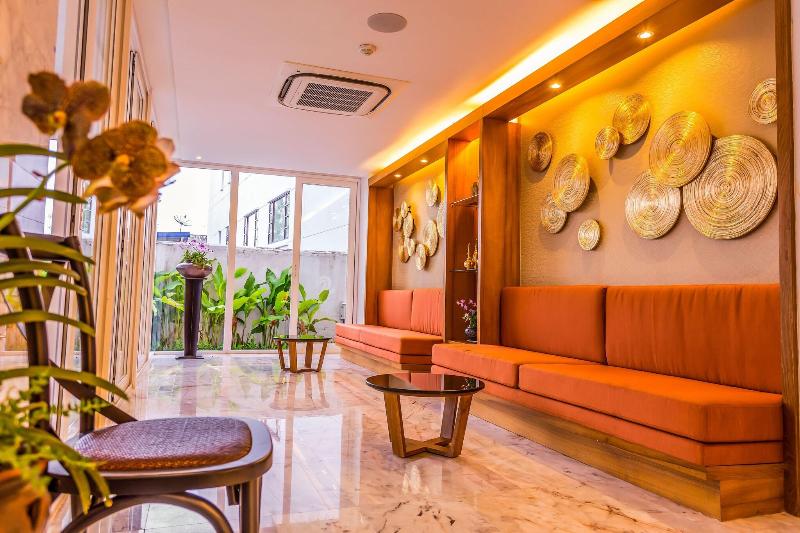 The Signature Hotel @ Thapae - Lobi