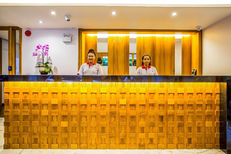 The Signature Hotel @ Thapae - Lobi