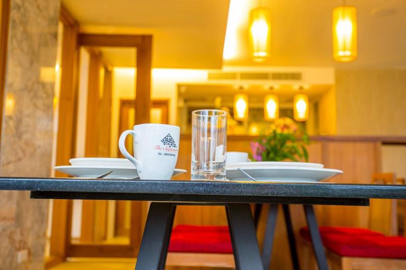 The Signature Hotel @ Thapae - Restoran