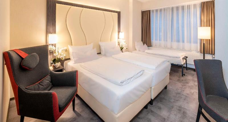 PLAZA INN Mannheim - Oda