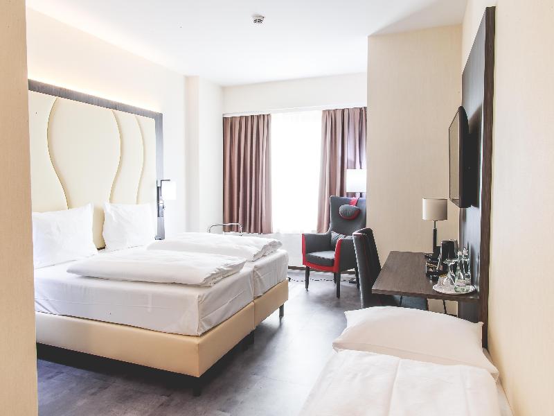 PLAZA INN Mannheim - Oda
