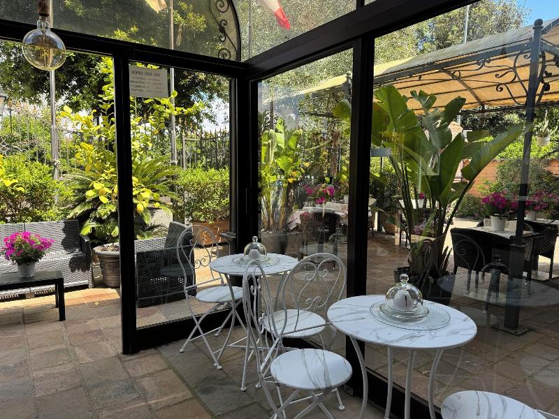 Euro House Inn Airport Hotel Residence - Bar