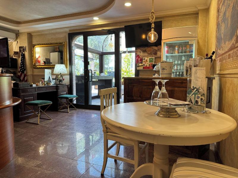 Euro House Inn Airport Hotel Residence - Lobi