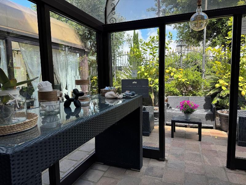 Euro House Inn Airport Hotel Residence - Lobi