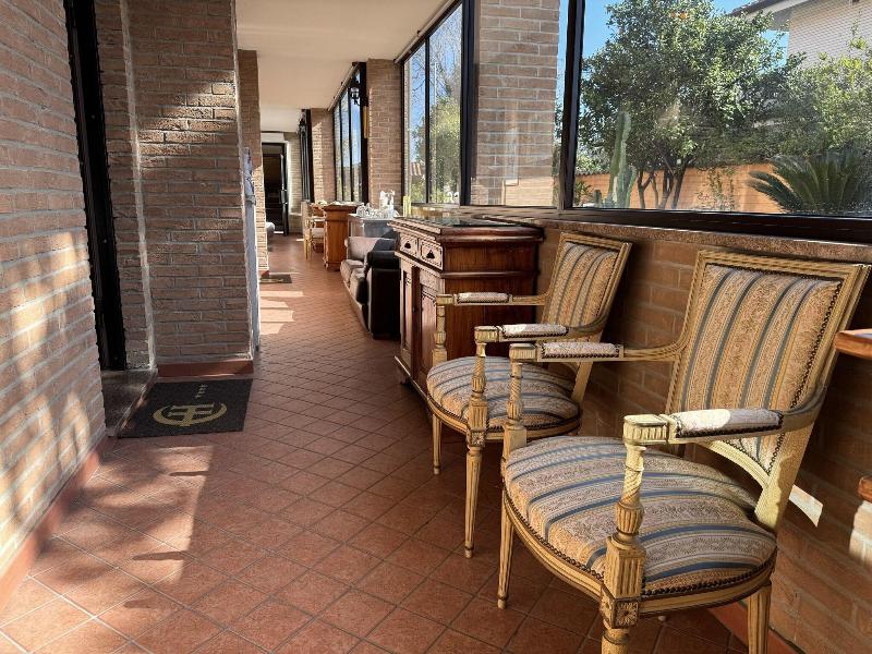 Euro House Inn Airport Hotel Residence - Lobi