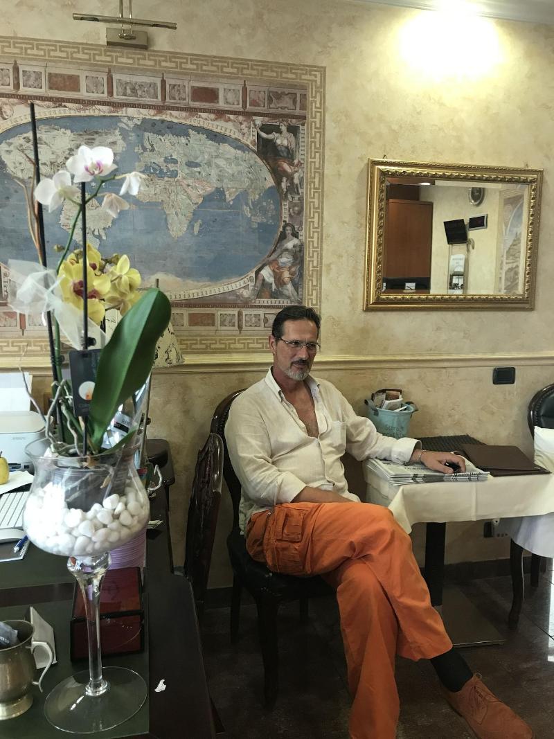 Euro House Inn Airport Hotel Residence - Lobi