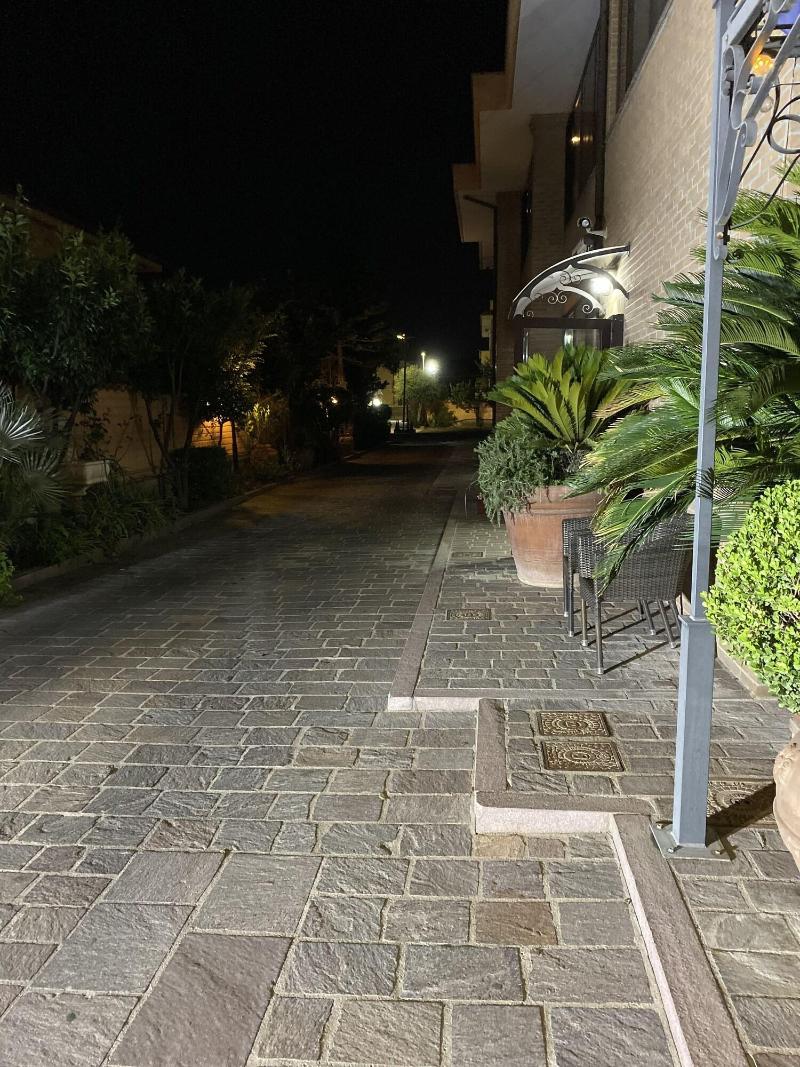 Euro House Inn Airport Hotel Residence - Genel