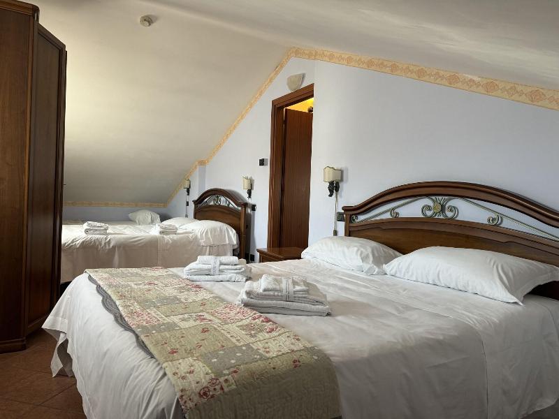 Euro House Inn Airport Hotel Residence - Genel
