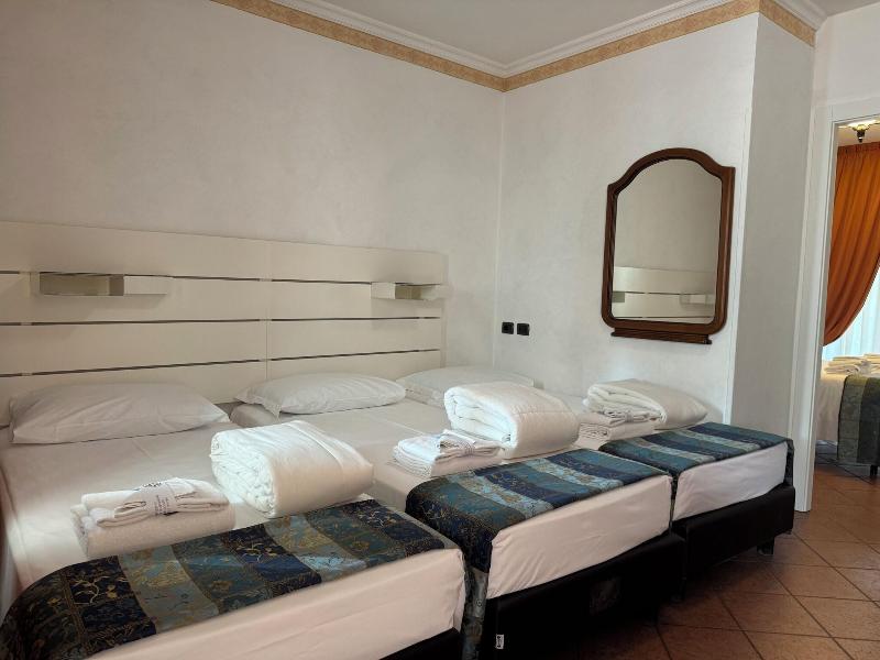 Euro House Inn Airport Hotel Residence - Oda