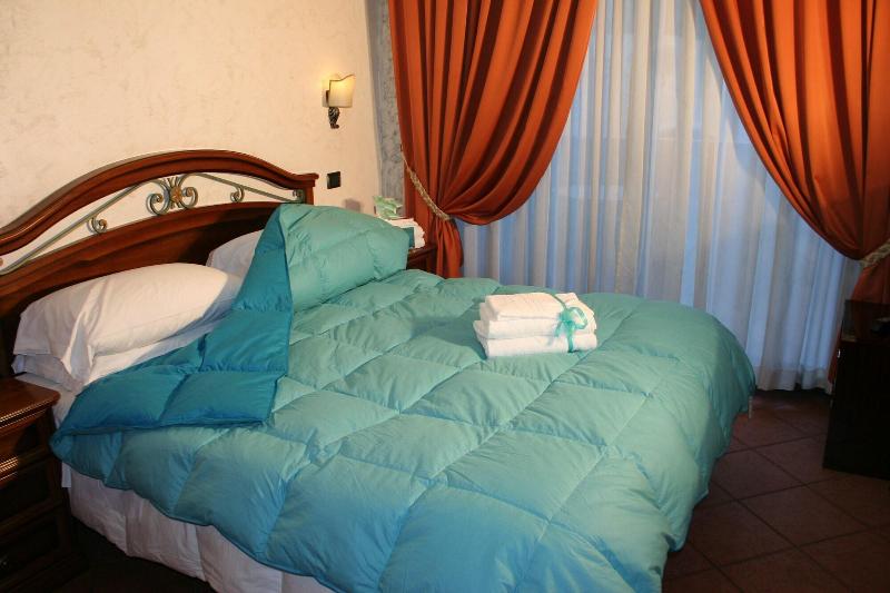 Euro House Inn Airport Hotel Residence - Oda