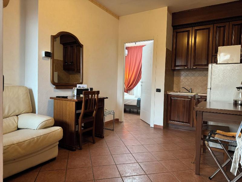 Euro House Inn Airport Hotel Residence - Oda