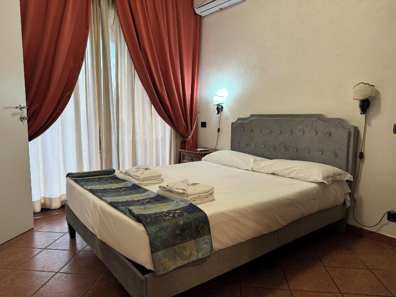 Euro House Inn Airport Hotel Residence - Oda