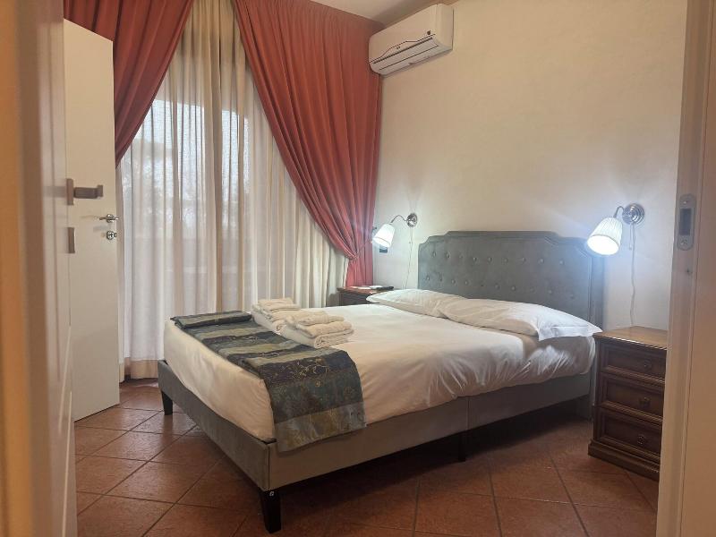 Euro House Inn Airport Hotel Residence - Oda