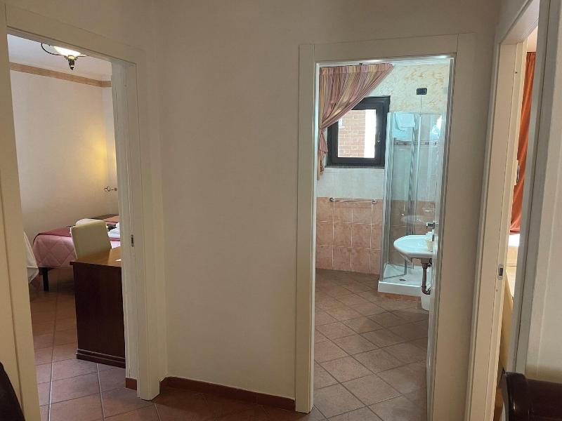 Euro House Inn Airport Hotel Residence - Oda