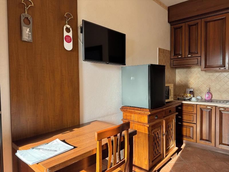 Euro House Inn Airport Hotel Residence - Oda