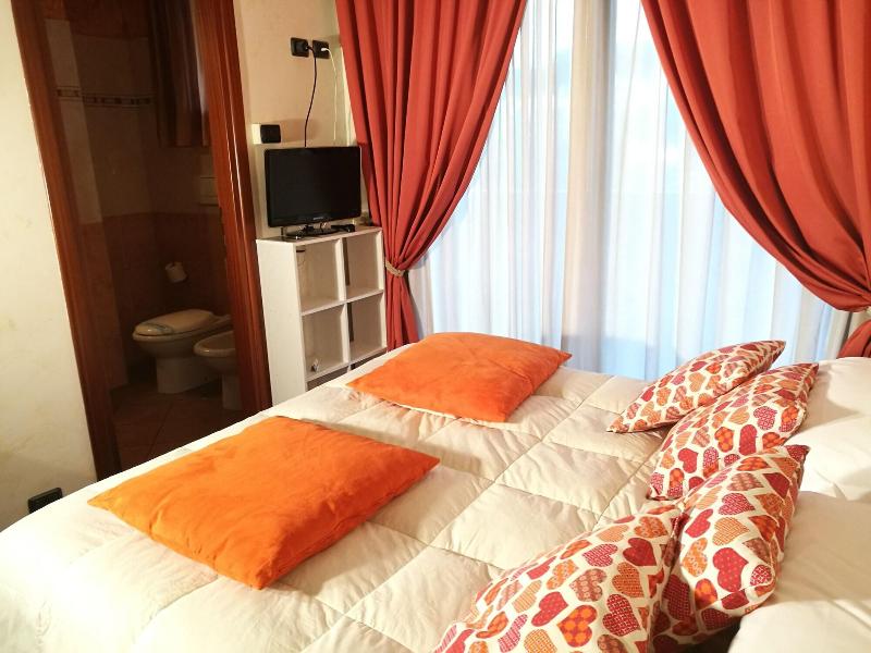 Euro House Inn Airport Hotel Residence - Oda