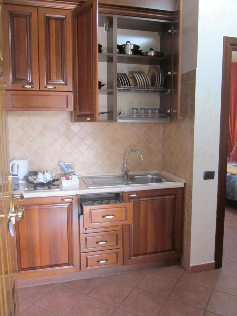 Euro House Inn Airport Hotel Residence - Oda